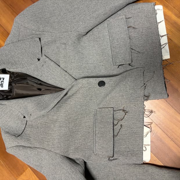 도지 크롭 데미지 자켓