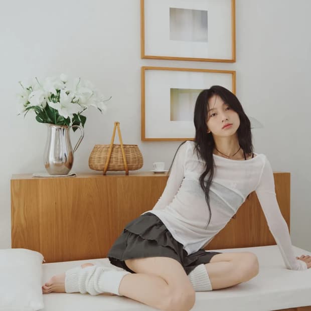 에트오소메 셔링 오프숄더 롱 슬리브 탑(아이보리)