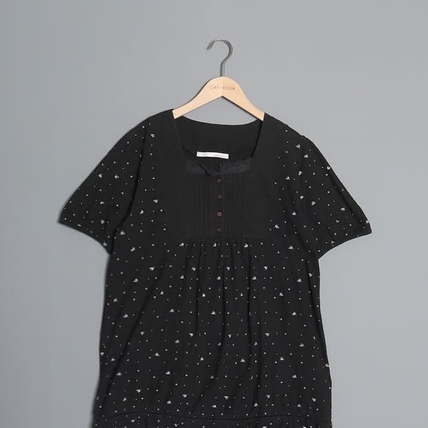 peitreitre Cotton Blouse