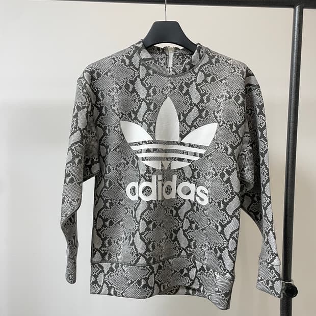 Adidas x Hyke 파이어버드 파이톤 뱀피 맨투맨