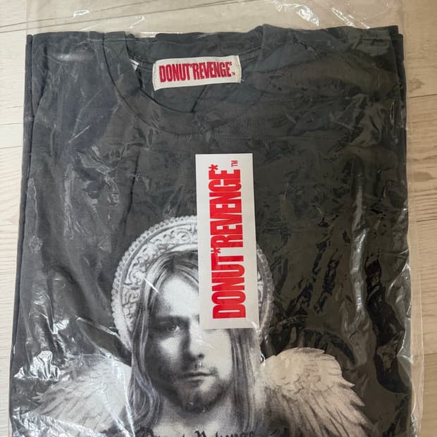 도넛리벤지 반팔