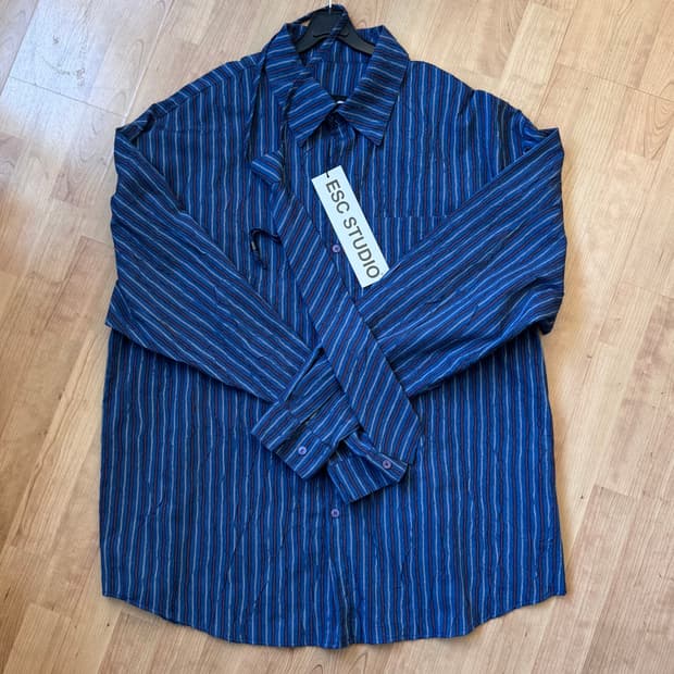ESC 스트라이프 셔츠 O/S