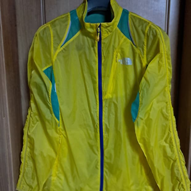 노스페이스 여성 바람막이 L