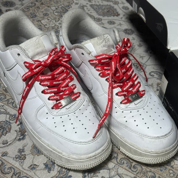 나이키 슈프림 에어포스 275 화이트