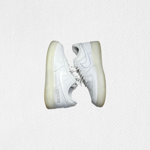 255 나이키 에어포스1 로우 고어텍스 썸머 샤워