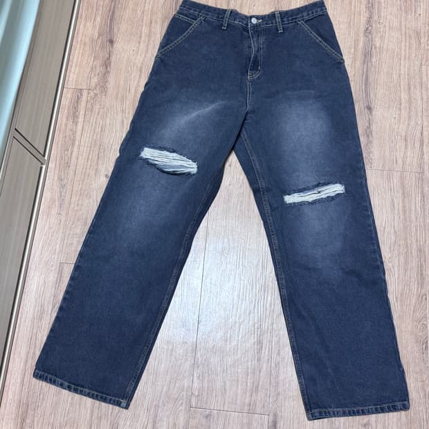 위캔더스 흑청데님 판매합니다!