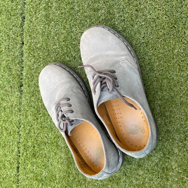 닥터마틴 1461 스웨이드 그레이