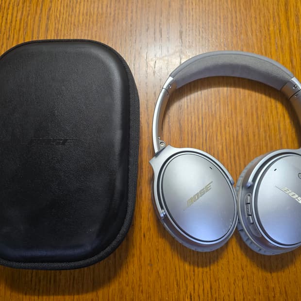 Boss QC35 2세대 실버 판매