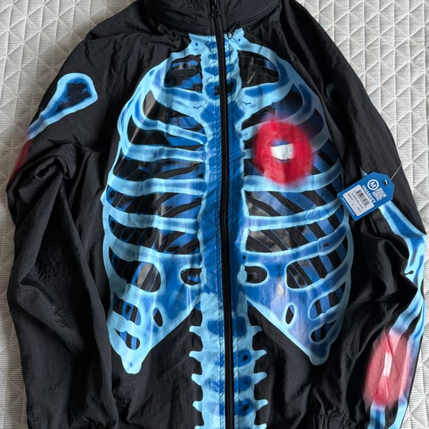 차이나타운 마켓 injuries jacket