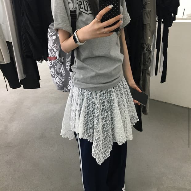 데우스 반팔티