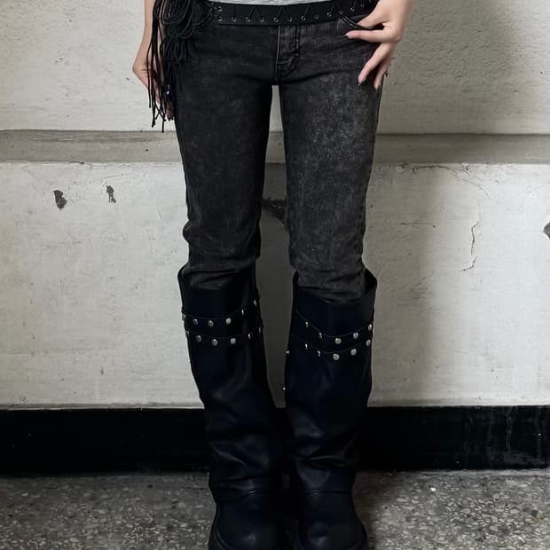 Washed skinny jeans