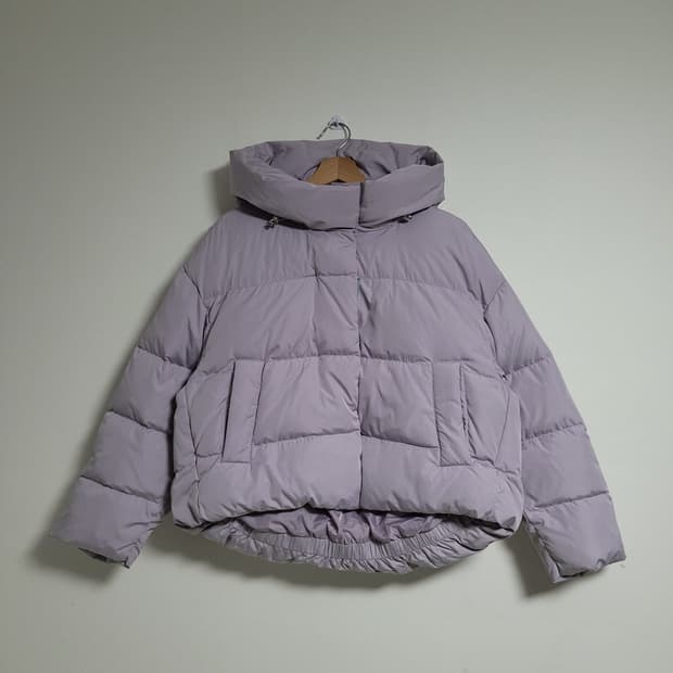 (M) 새제품. 행텐 크롭 라벤더 퍼플 숏패딩