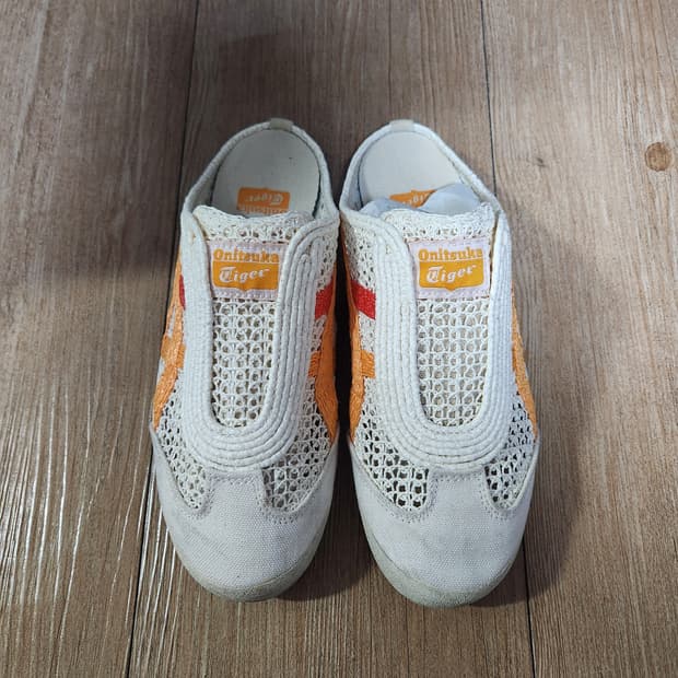 오니츠카타이거 멕시코66 사봇 뮬 235