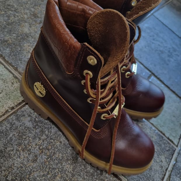 팀버랜드 레더 부츠 250 판매합니다