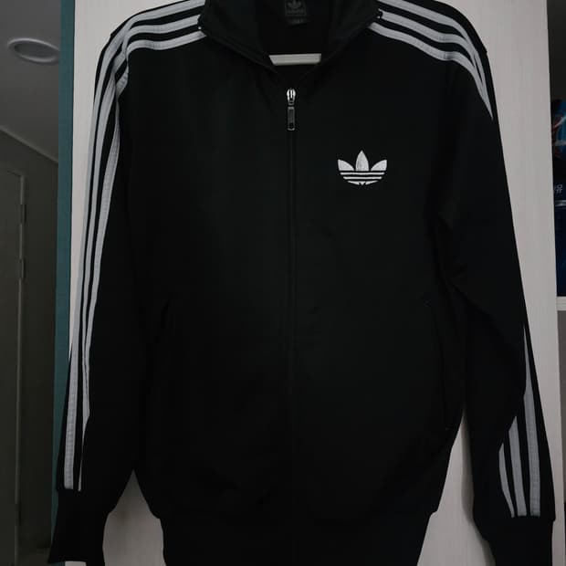 아디다스 파이어버드 블랙 실버 트랙탑 L