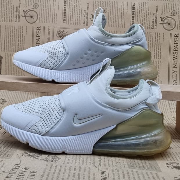 나이키 에어맥스 270 여성운동화235