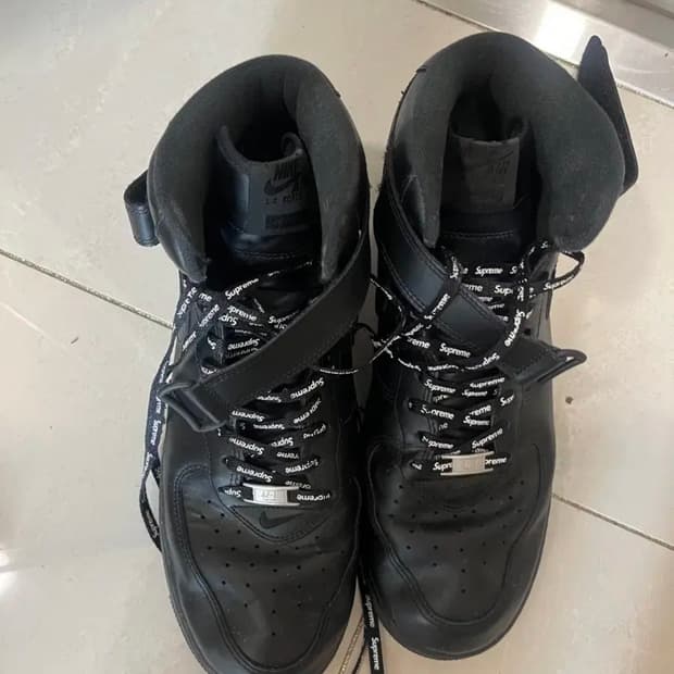 슈프림x나이키 에어포스 미드 300size