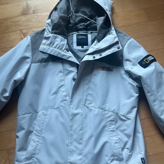 네셔널지오그래픽 바람막이