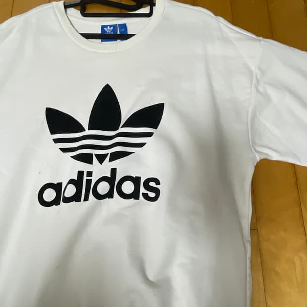 아디다스 맨투맨 100