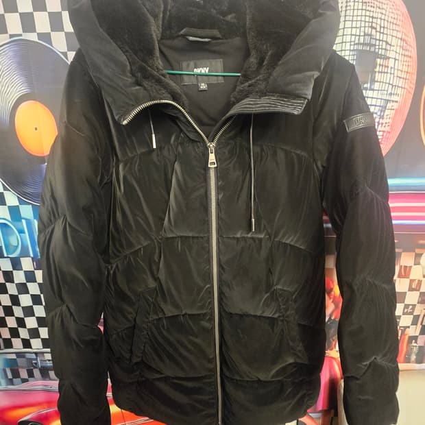 DKNY 푸퍼 파딩 재킷