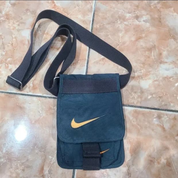 나이키 미니 보조가방