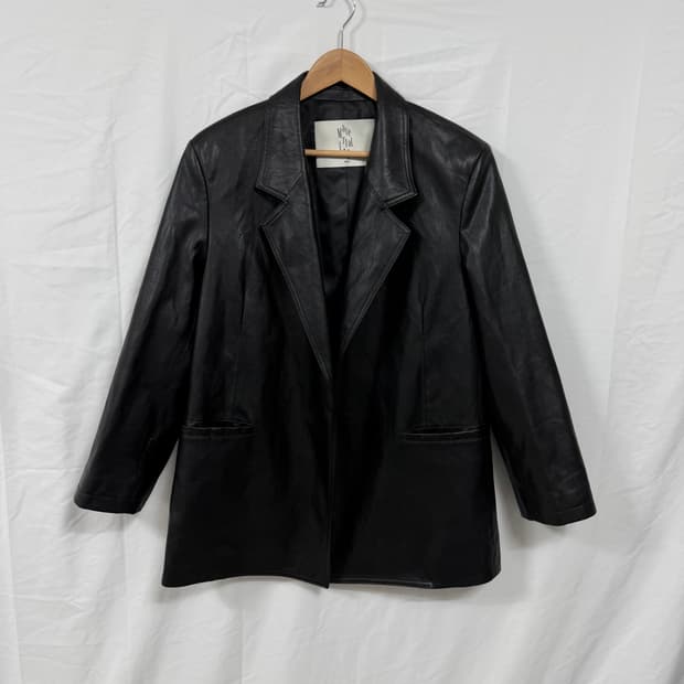 유로모피 Meterial Lap 싱글 블랙 레더 자켓