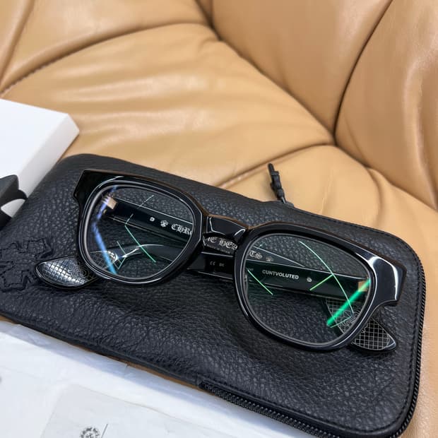 크롬하츠 컨볼루티드 블랙 실버 풀구성