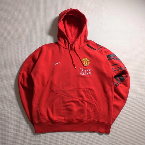 나이키 X 맨체스터 유나이티드 기모 후드티 