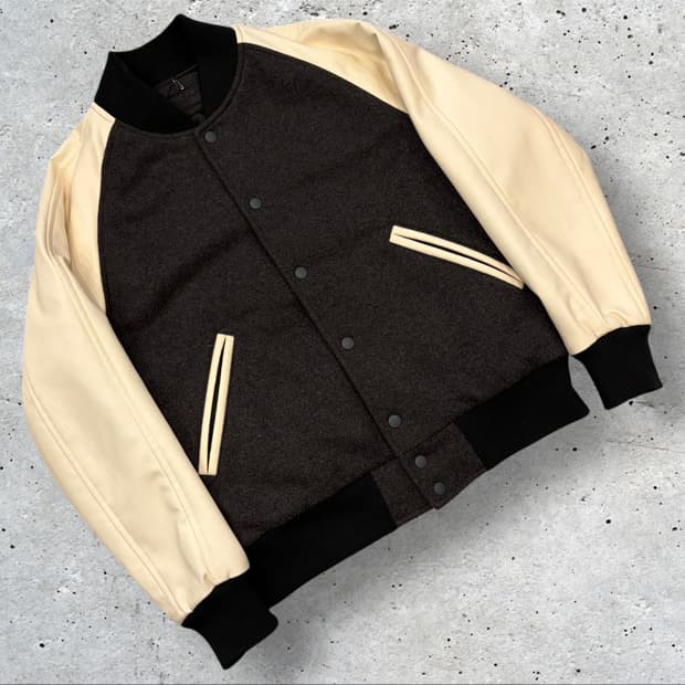 [M] 유니클로 레더 소매 스타디움 바시티 자켓 D160