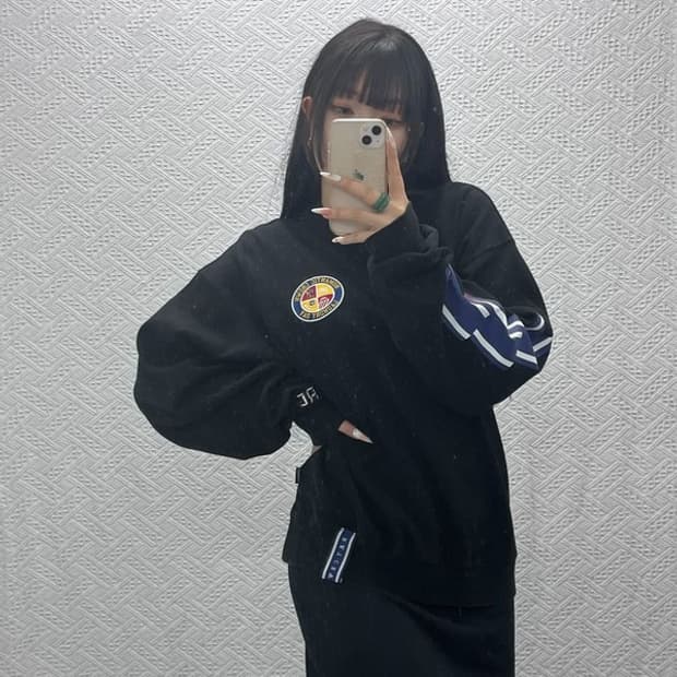 로맨틱크라운 스트릿 키치 펑크 패치워크 맨투맨 M C09395