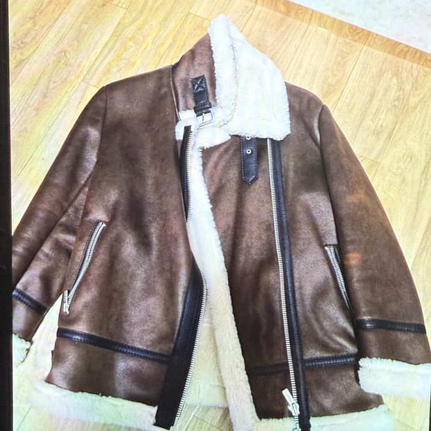 NII 갈색 무스탕 자켓 스몰사이즈