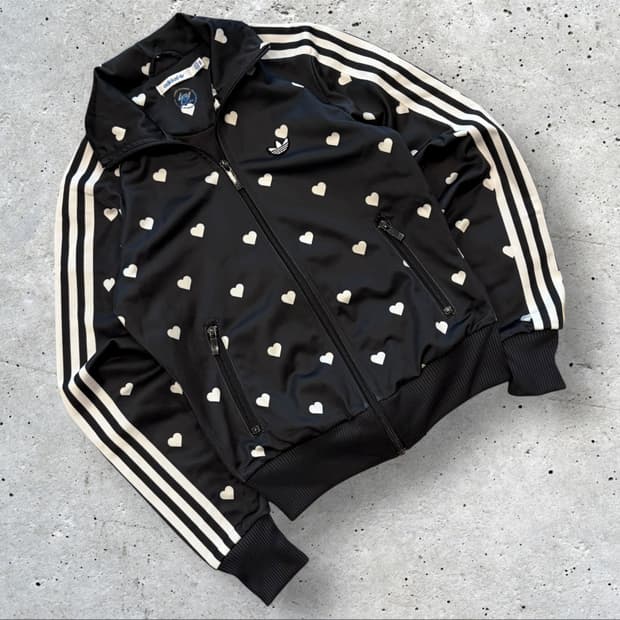 [85] 아디다스 블랙 하트 도트 삼선 트랙탑 져지 집업 D114