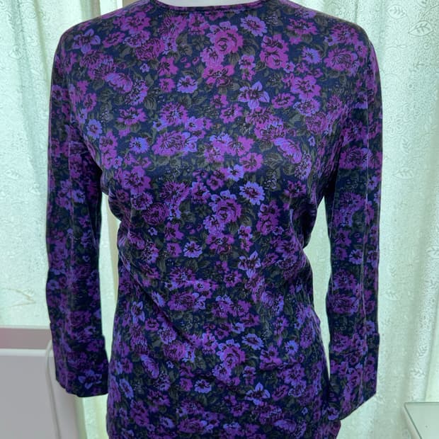 Flowers pattern three-quarter sleeve