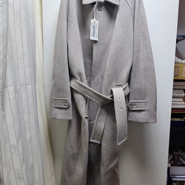 새상품 라움 캐시미어 남성 발마칸 롱코트