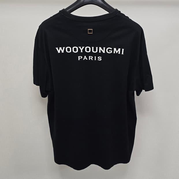 우영미 백로고 반팔 티셔츠 50사이즈 105 판매