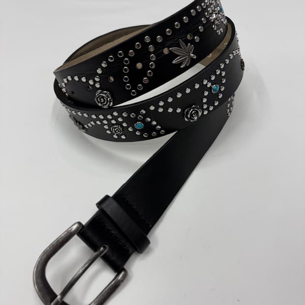 빈티지 비즈 스터드 웨스턴 블랙 레더 벨트