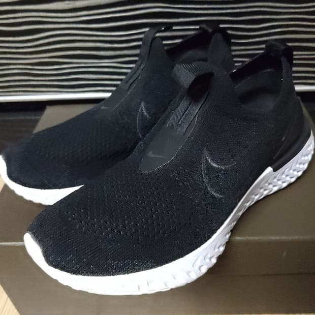 Nike 나이키 에픽 팬텀 리엑트 플라이니트  230~235
