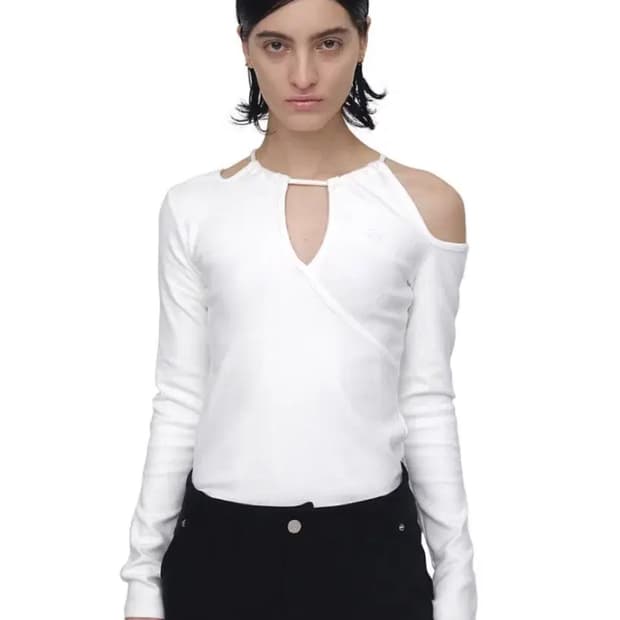 세릭 탑 trenches slit tie top