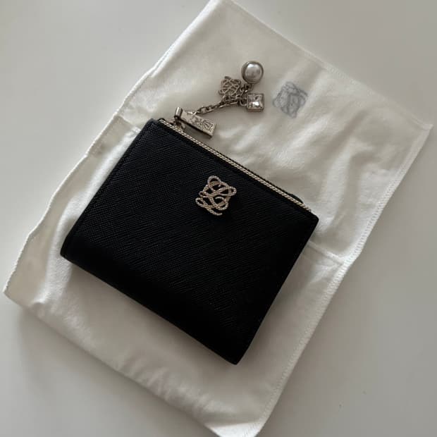 루이가또즈 지갑