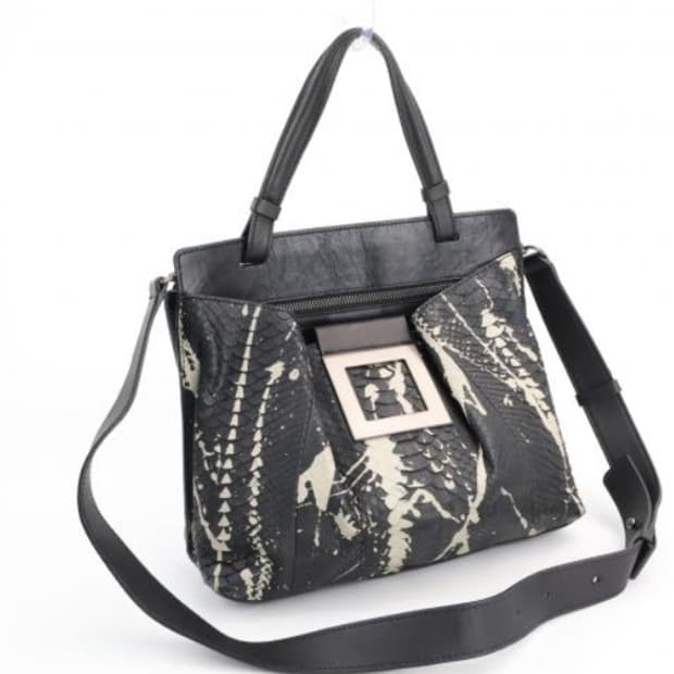 루즈앤라운지 크로스백