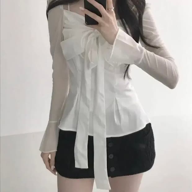 구함) 힐다 고희 스완 블라우스 화이트