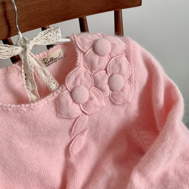 울 핑크 패치 니트