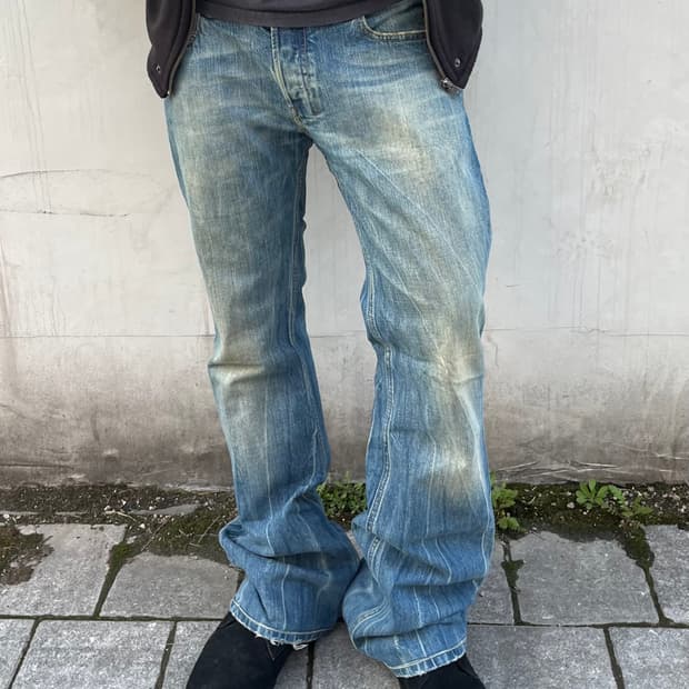 디젤 워싱 플레어 데님팬츠