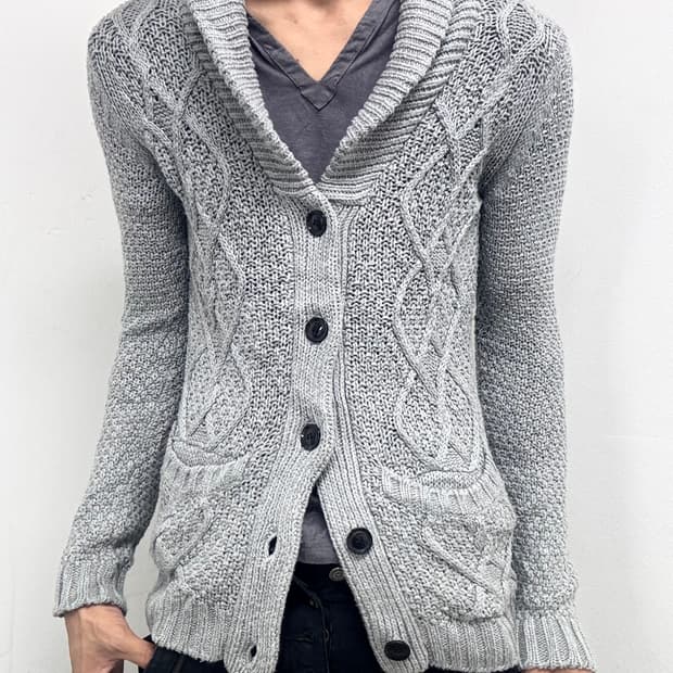“FUGA” Grey Knit Cardigan