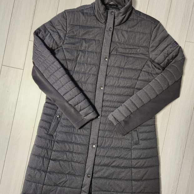 노스페이스 화이트라벨 여성 그랜트 브이모션 자켓 사이즈95(L)

스포츠