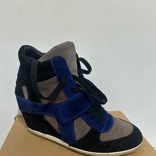 Ash 아쉬 웨지힐 38