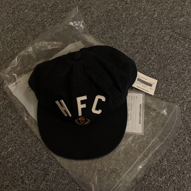 헤리티지플로스 6패널 캡 6 panel cap 블랙