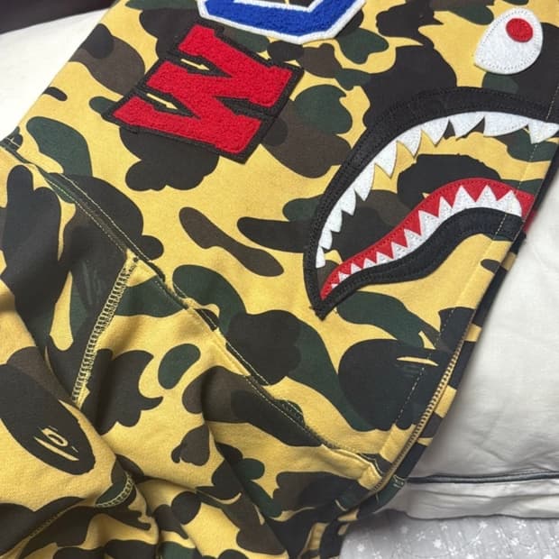 베이프 퍼스트 카모 샤크 풀 집 후드 옐로우 XL