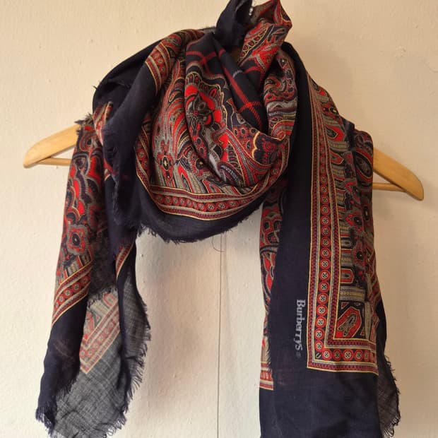 버버리스 페이즐리 실크울 숄스카프