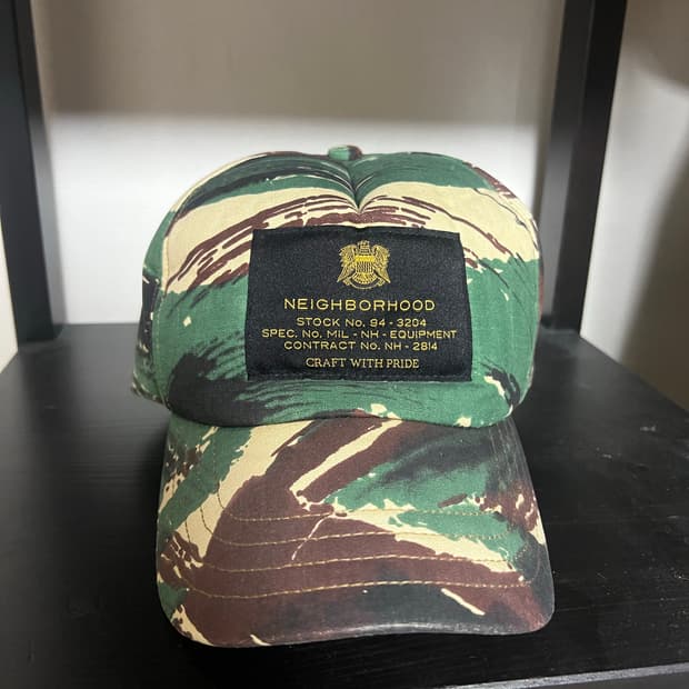 네이버후드 정글카모 트러커캡
